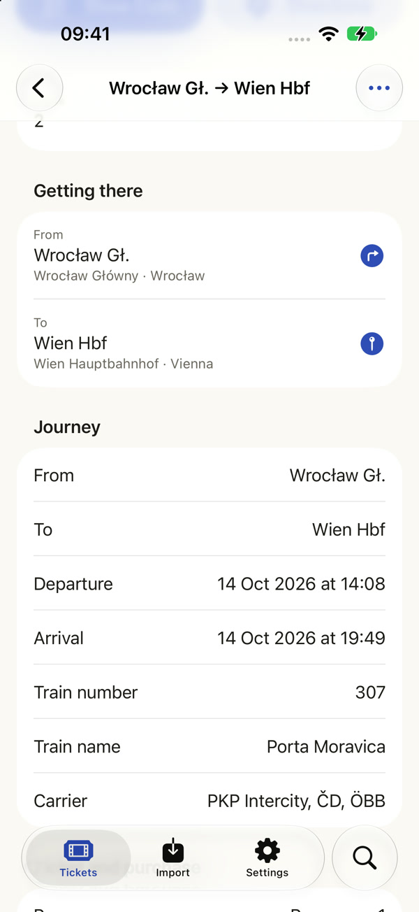 Journey details with the Directions button and the stations Wrocław Główny and Wien Hauptbahnhof.